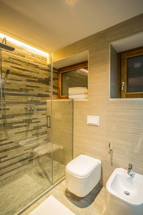 Alpine Rooms Guesthouse Breuil-Cervinia Ngoại thất bức ảnh