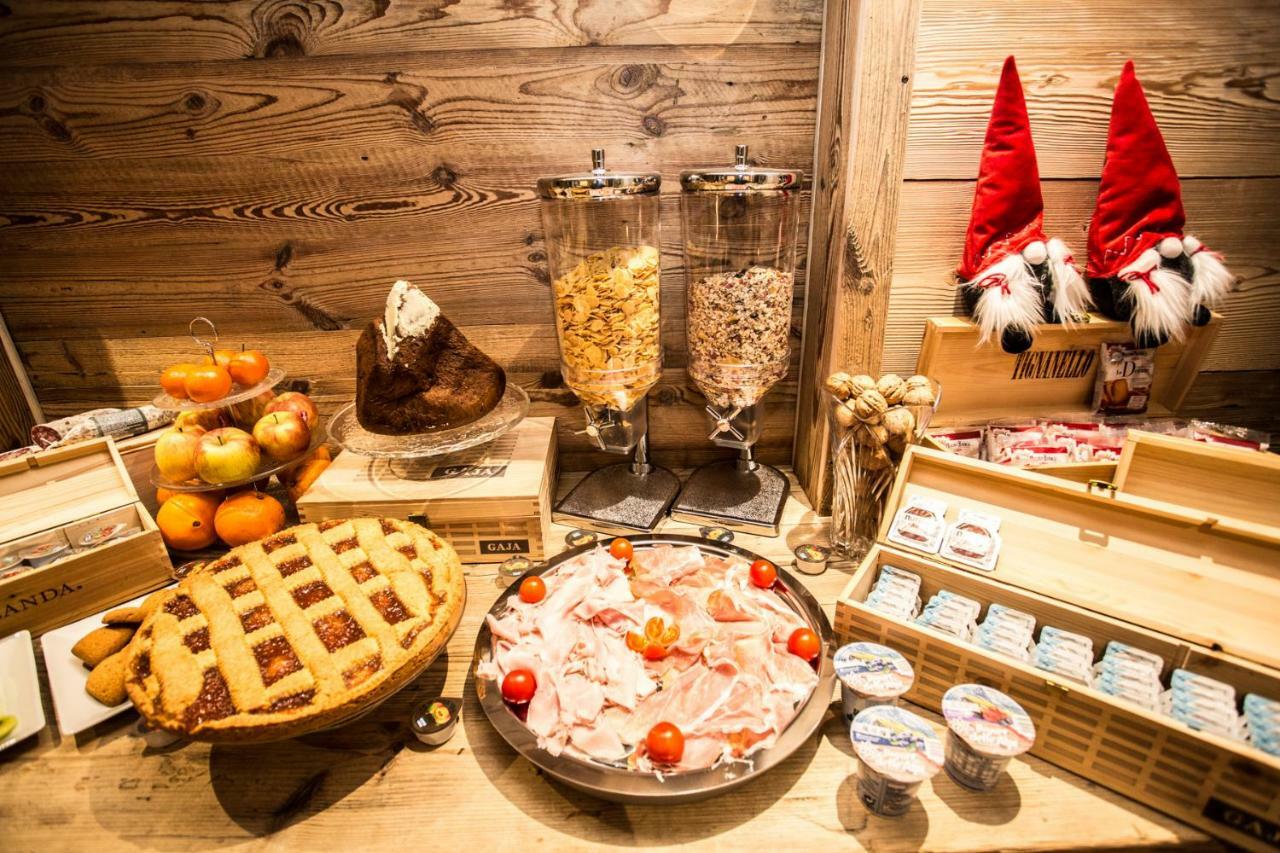 Alpine Rooms Guesthouse Breuil-Cervinia Ngoại thất bức ảnh