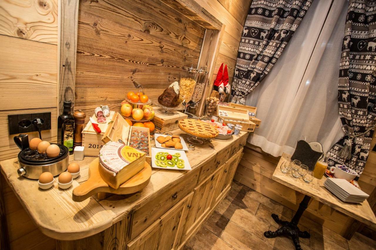 Alpine Rooms Guesthouse Breuil-Cervinia Ngoại thất bức ảnh