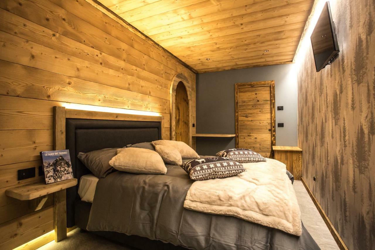 Alpine Rooms Guesthouse Breuil-Cervinia Ngoại thất bức ảnh