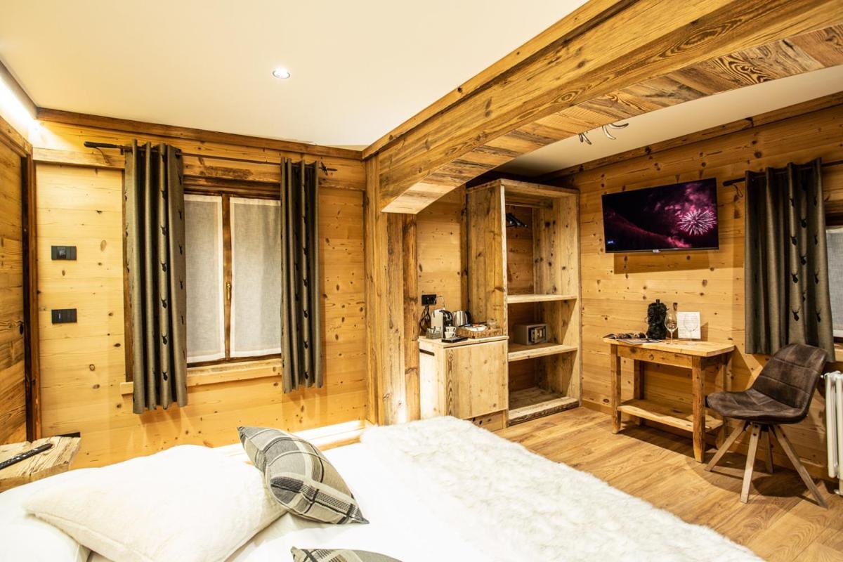 Alpine Rooms Guesthouse Breuil-Cervinia Ngoại thất bức ảnh